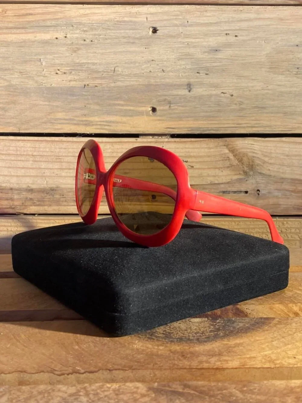 Vintage 1970s  Red Round Acrylic Lens Oversize Sunglasses